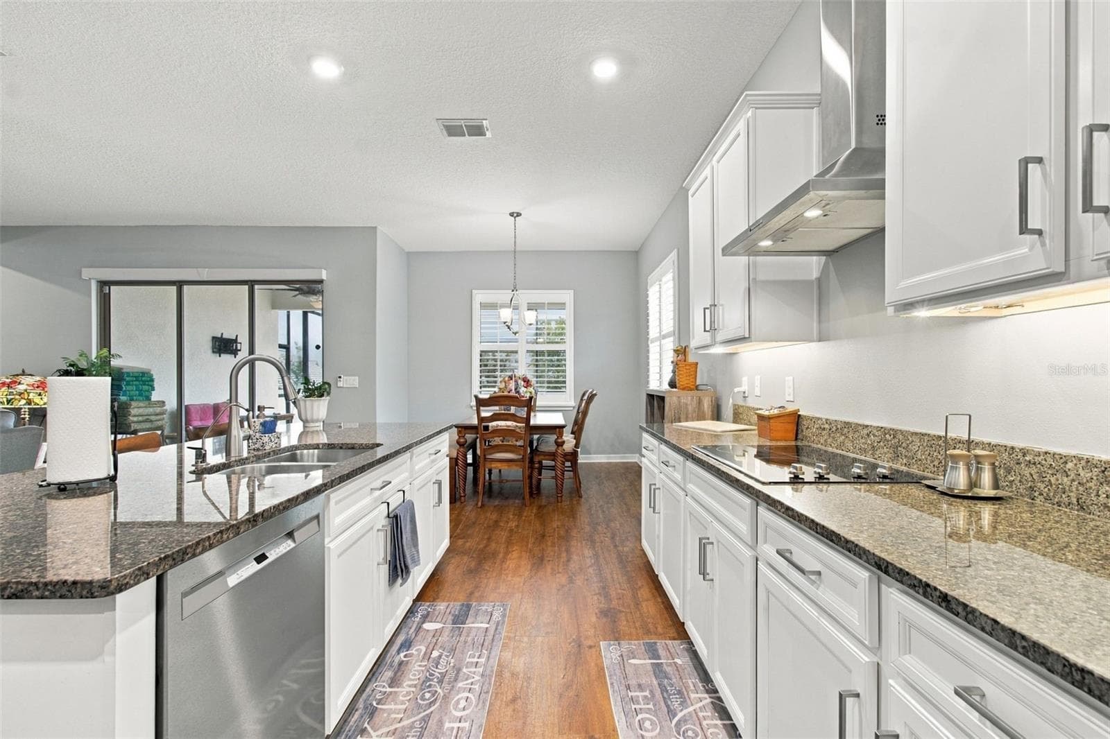 Single Family Residence at 31516 CABANA RYE, SAN ANTONIO, photo 12 of 73