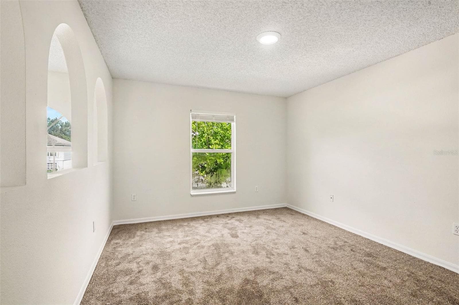 Single Family Residence at 1093 AMANDA KAY CIR, SANFORD, photo 7 of 18