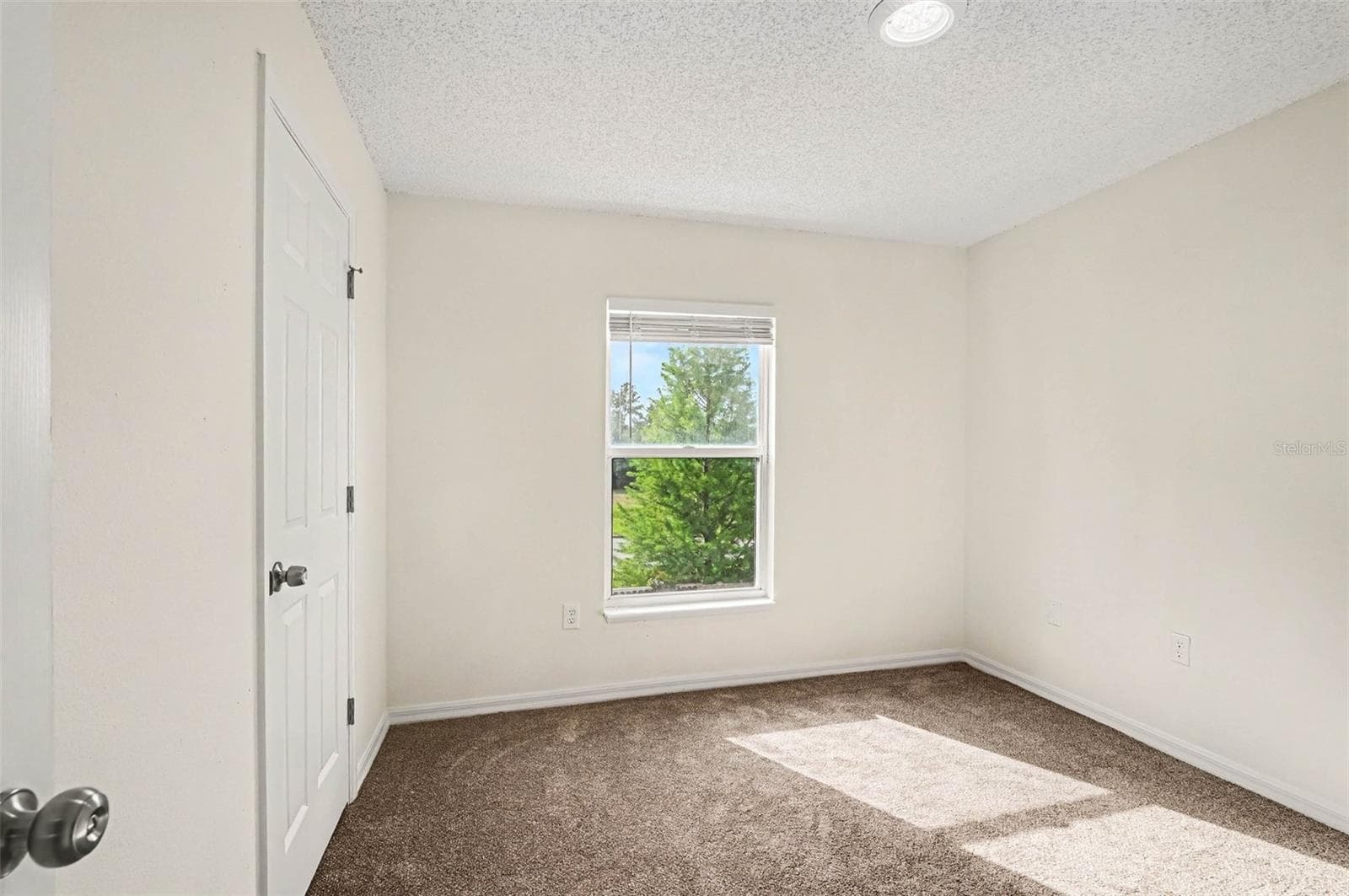 Single Family Residence at 1093 AMANDA KAY CIR, SANFORD, photo 11 of 18