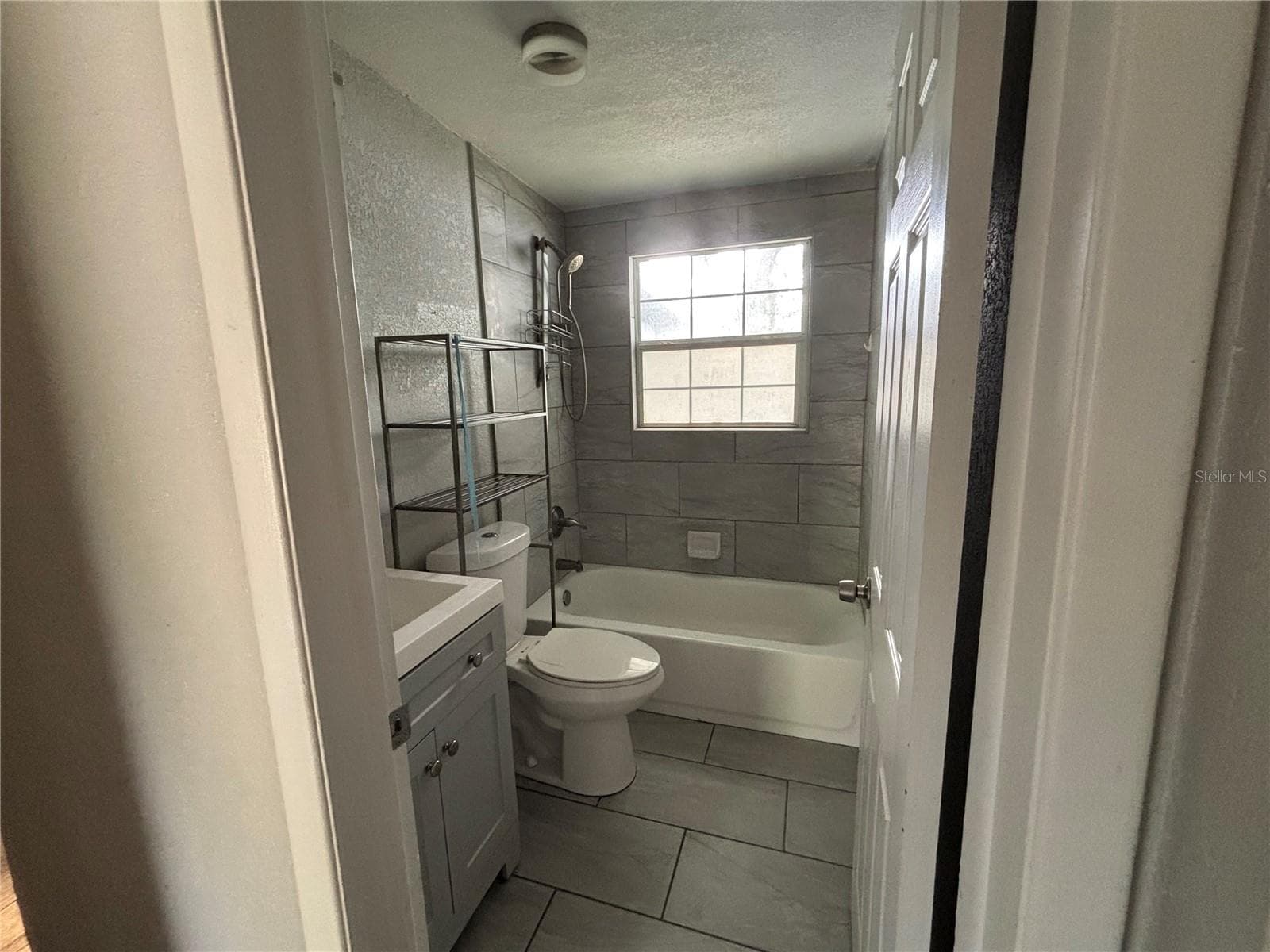 Single Family Residence at 11010 HASSLE AVE, PORT RICHEY, photo 14 of 19