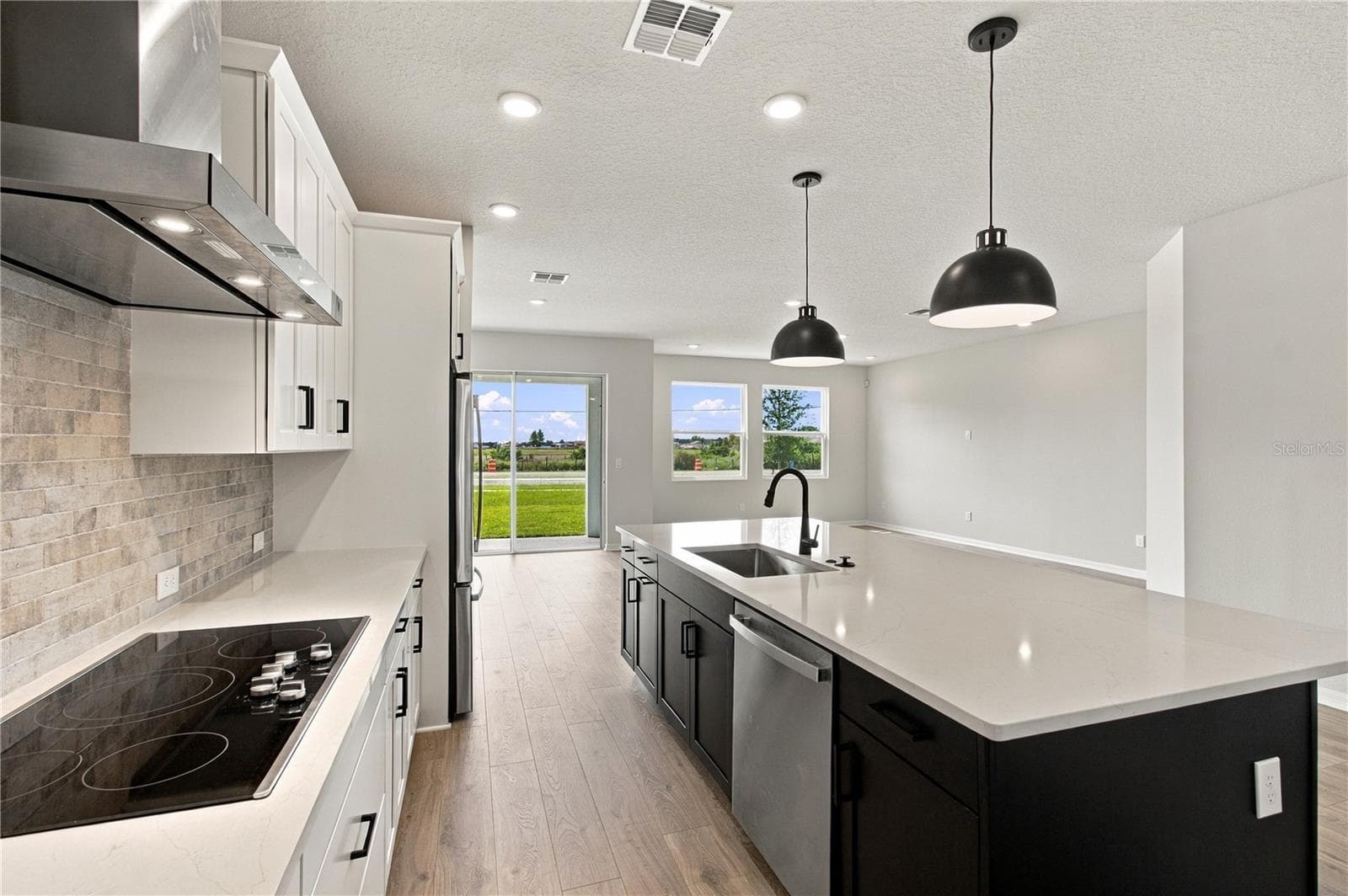 Kitchen - 5039 ORINOCO LN, ST CLOUD