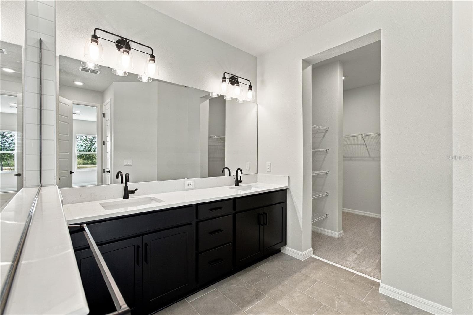 Owner's Bath - 5039 ORINOCO LN, ST CLOUD