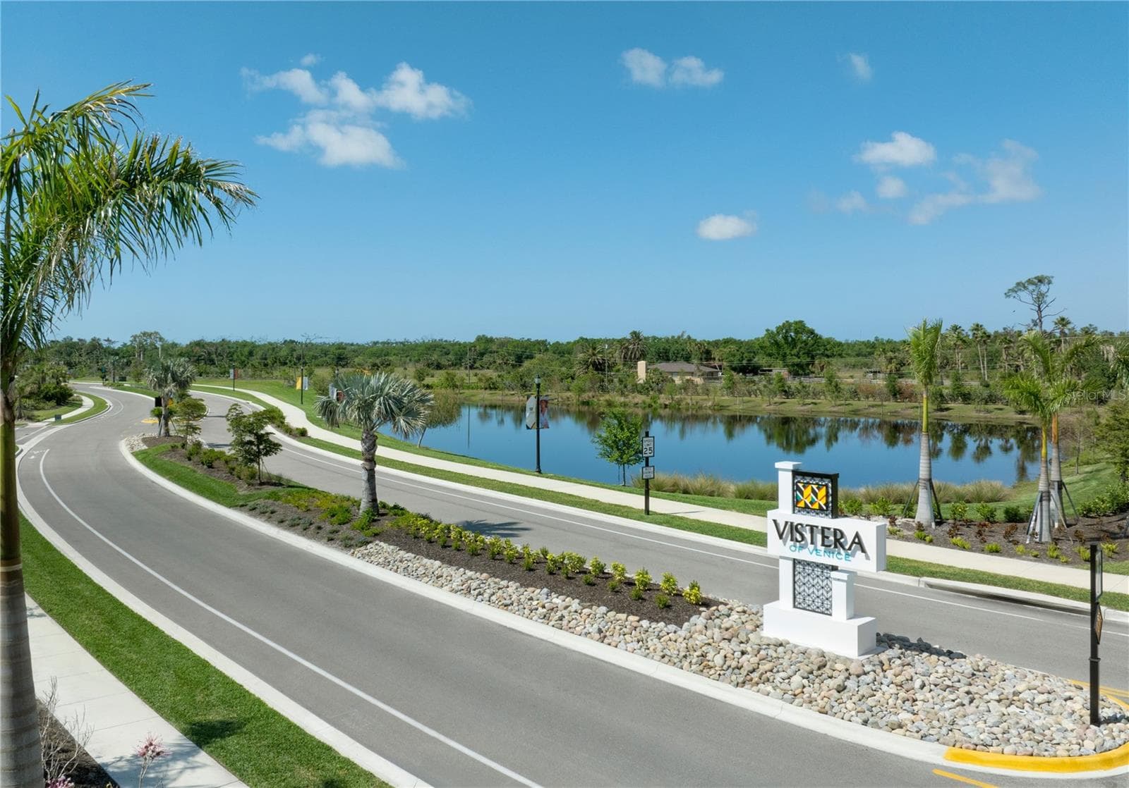 Single Family Residence at 212 TERACORSA DR, NOKOMIS, photo 2 of 7