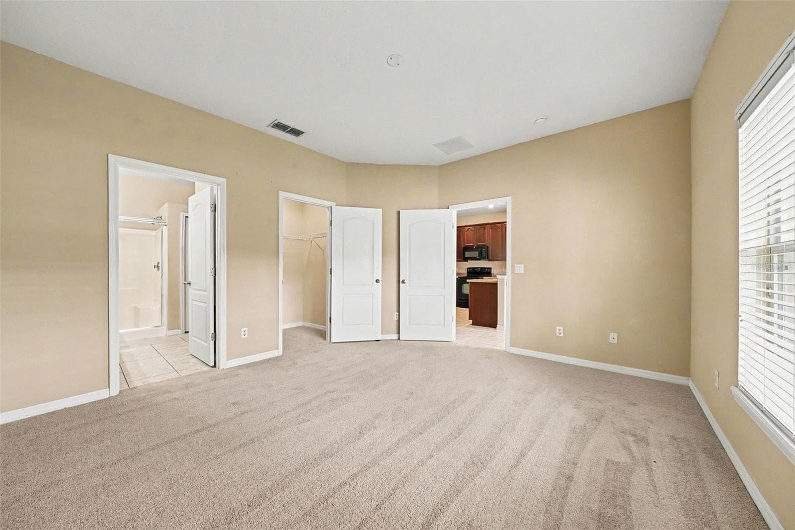 Single Family Residence at 2226 BRANDYWINE FALLS WAY, ORLANDO, photo 14 of 34