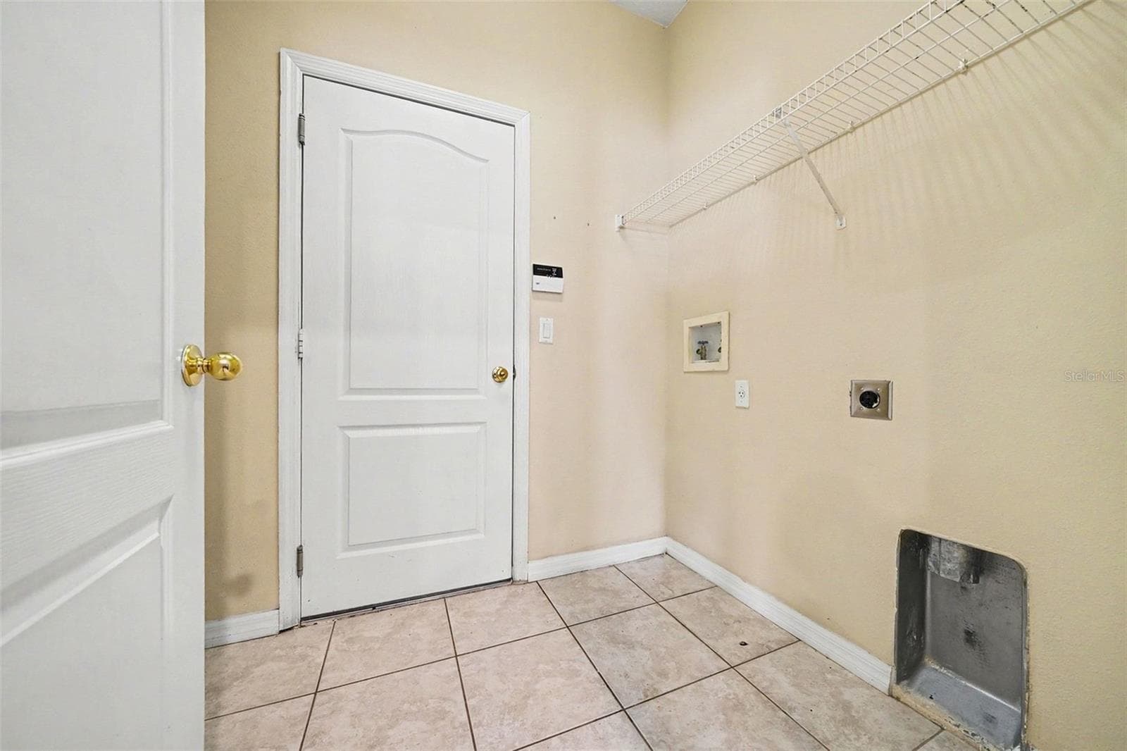 Single Family Residence at 2226 BRANDYWINE FALLS WAY, ORLANDO, photo 18 of 34