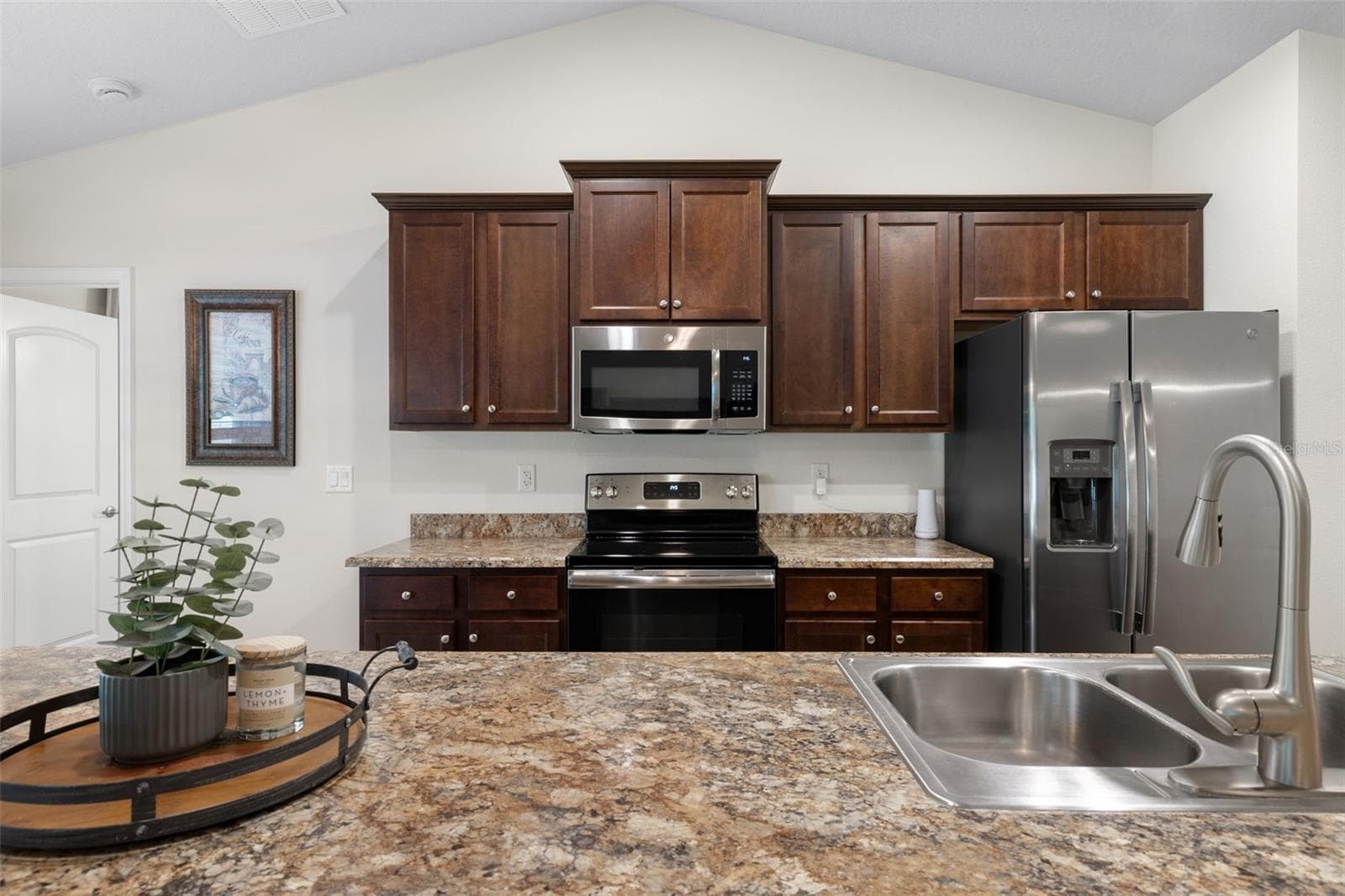 Single Family Residence at 9 BARRISTER LN, PALM COAST, photo 15 of 60