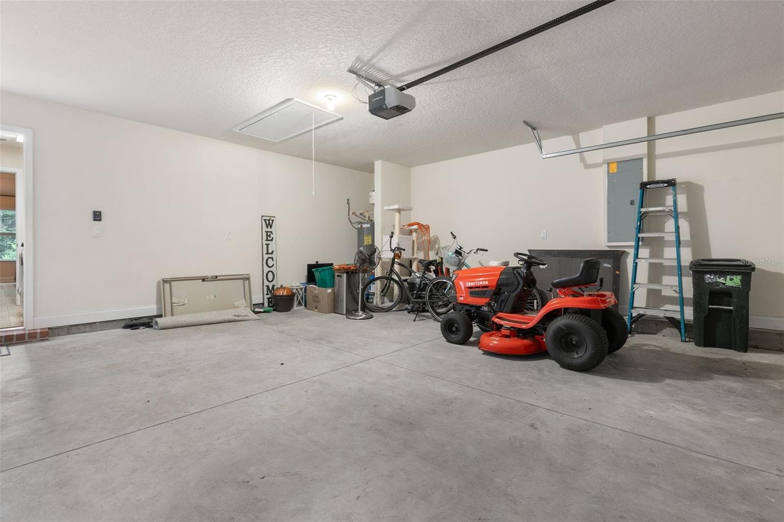 Single Family Residence at 9 BARRISTER LN, PALM COAST, photo 39 of 60