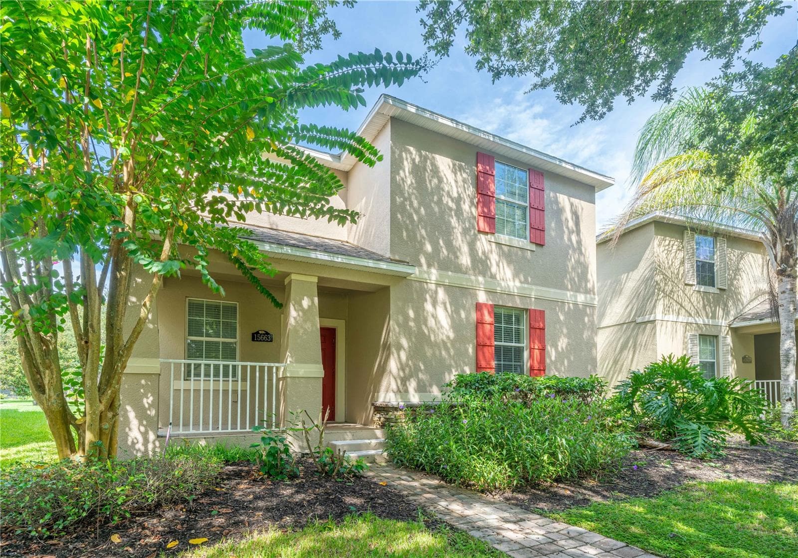 15663 SIGNATURE DR