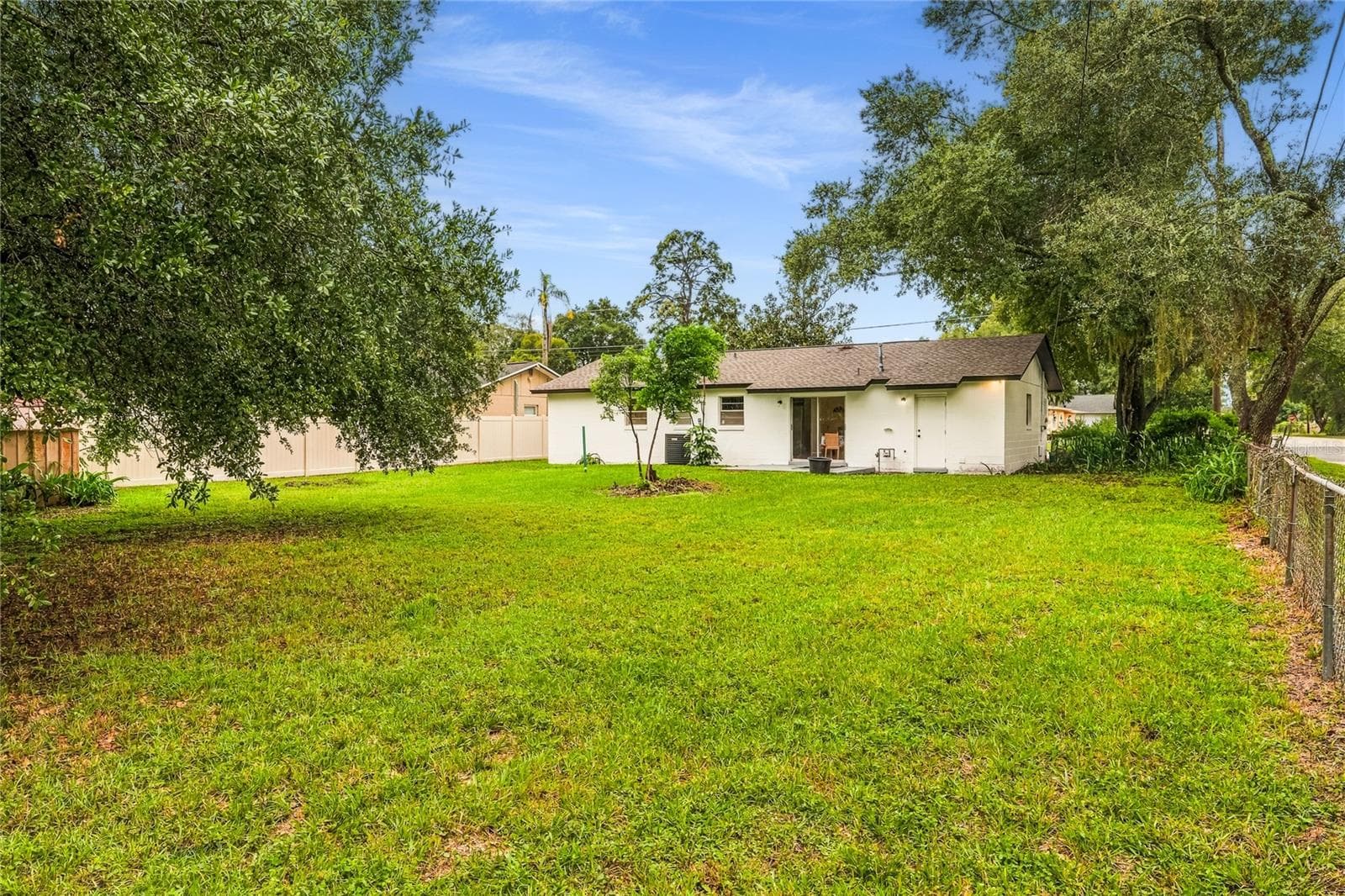 Large Yard on Corner Lot - 705 PASADENA AVE, LONGWOOD
