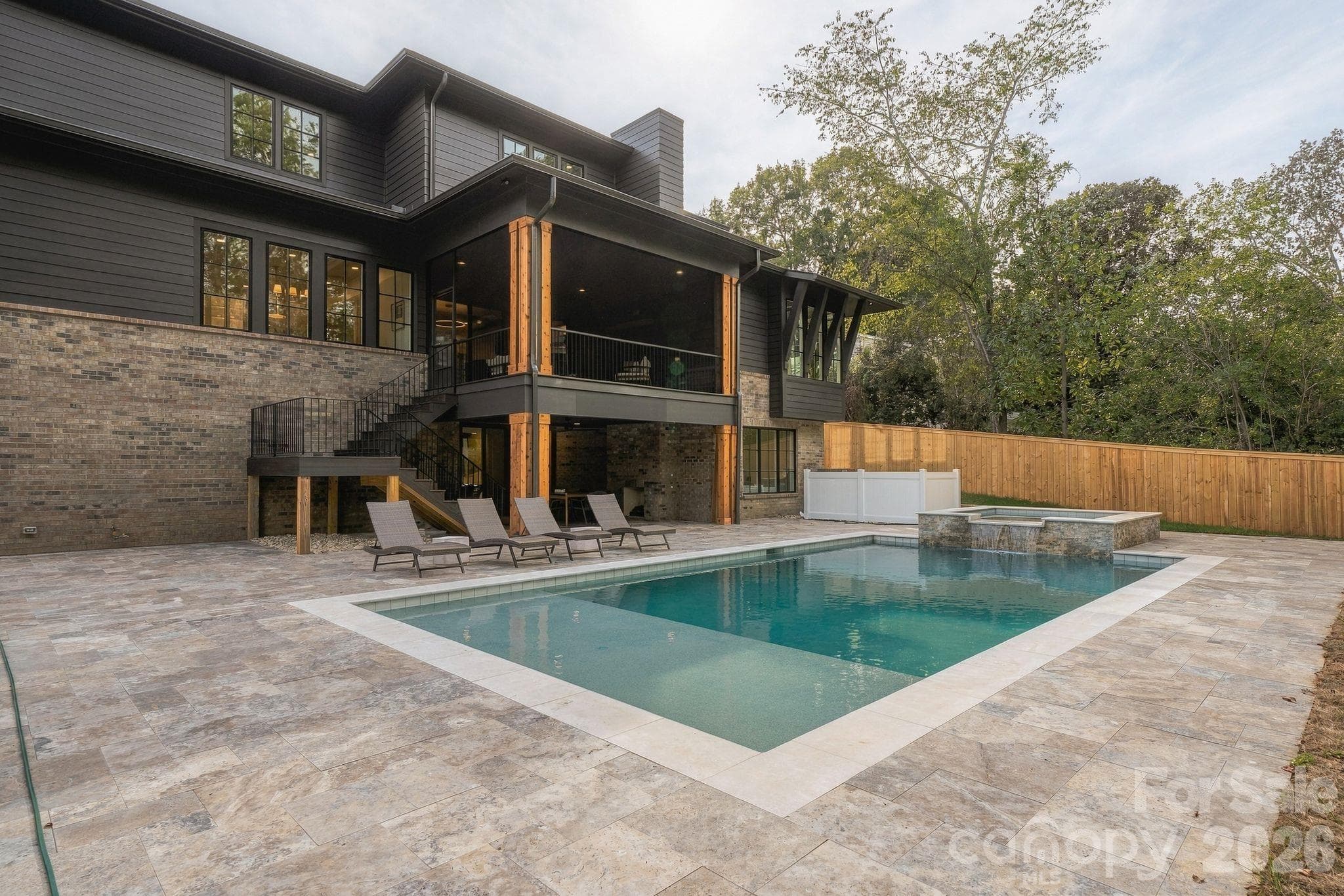 Single Family Residence at 122 Lansdowne Road, Charlotte, photo 12 of 45