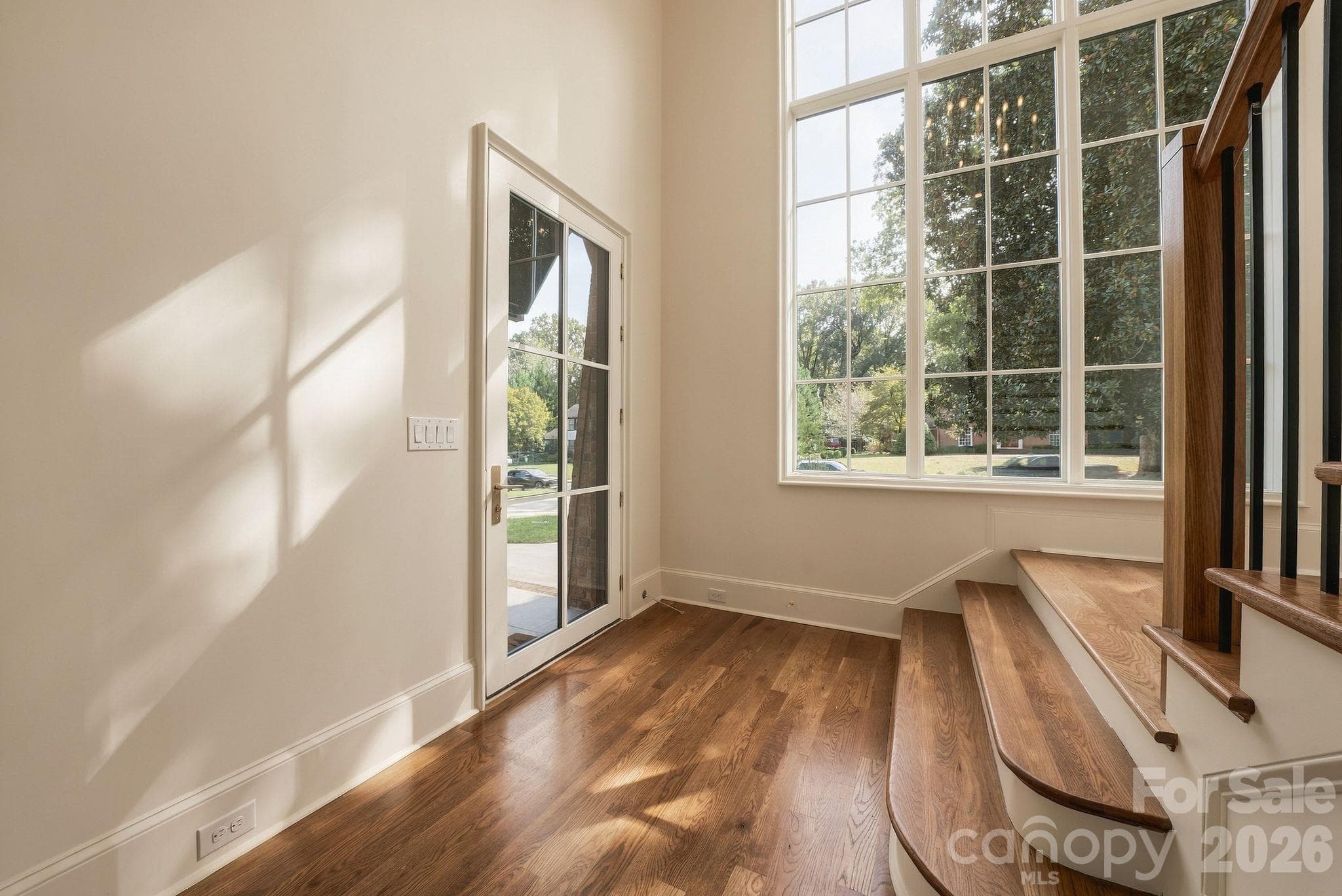 Single Family Residence at 122 Lansdowne Road, Charlotte, photo 14 of 45