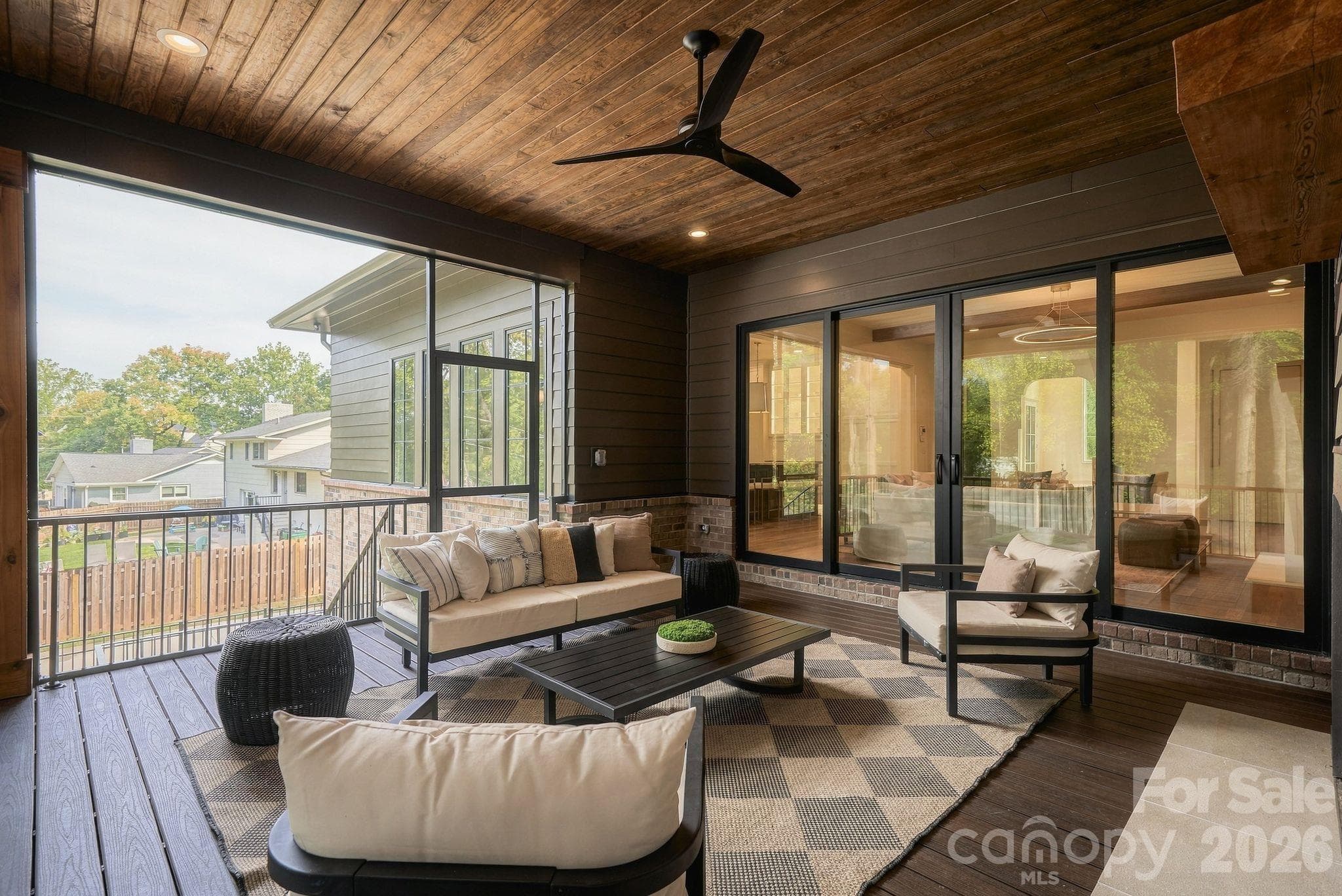 Single Family Residence at 122 Lansdowne Road, Charlotte, photo 35 of 45
