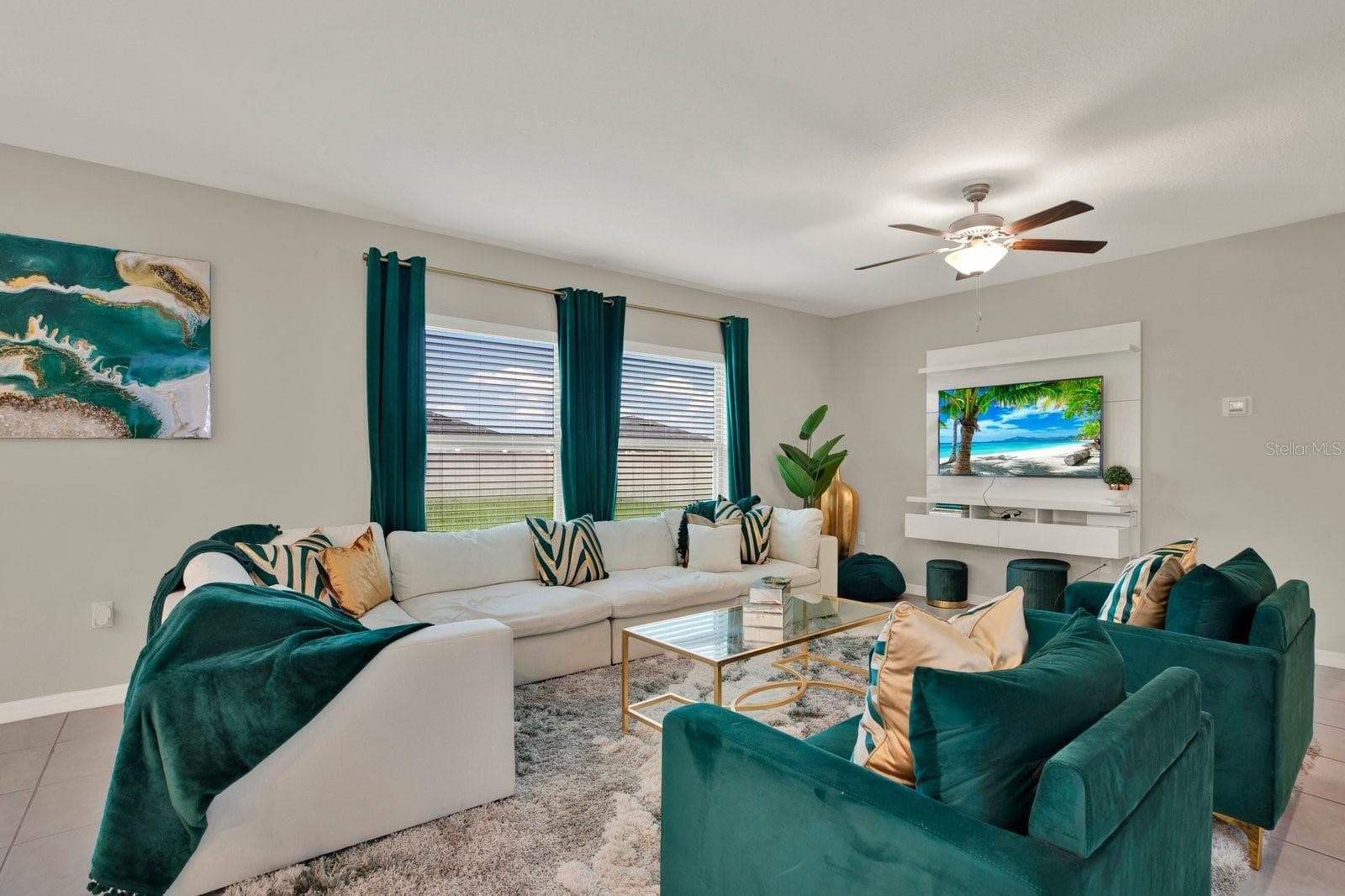 Family Room Directly Off the Kitchen for Entertaining Purposes - 3505 N MARYLAND AVE, PLANT CITY