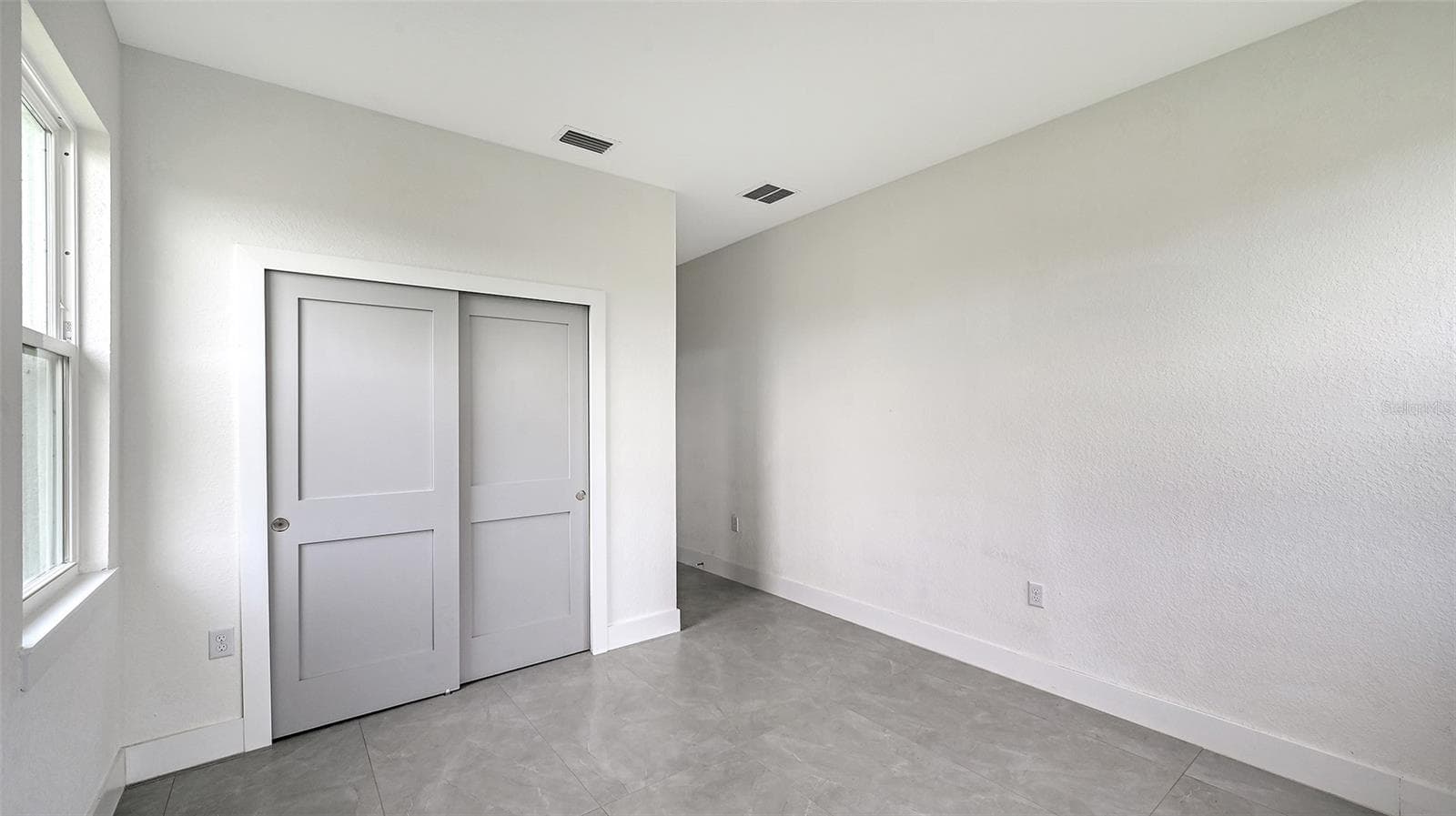 Single Family Residence at 8181 TECUMSEH CIR, PORT CHARLOTTE, photo 26 of 31