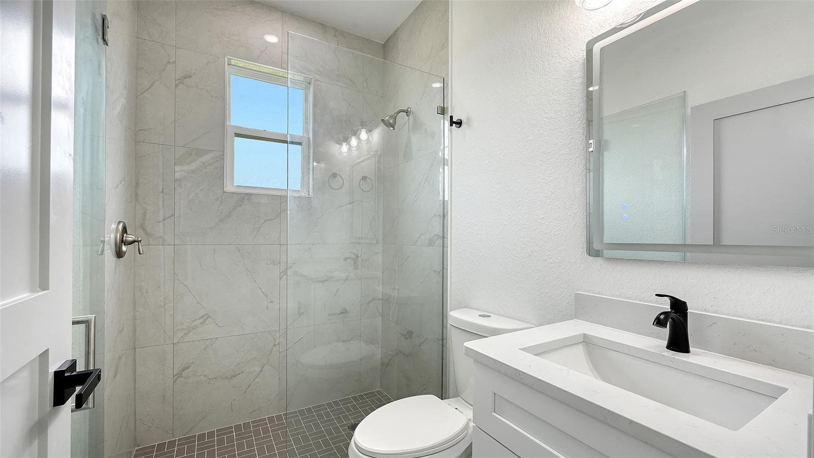 Single Family Residence at 8181 TECUMSEH CIR, PORT CHARLOTTE, photo 27 of 31