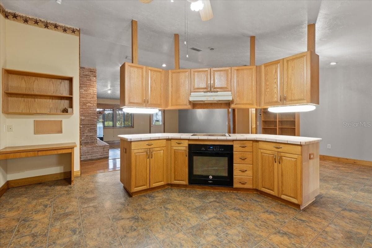 Single Family Residence at 6351 SW 2ND LN, BELL, photo 6 of 48