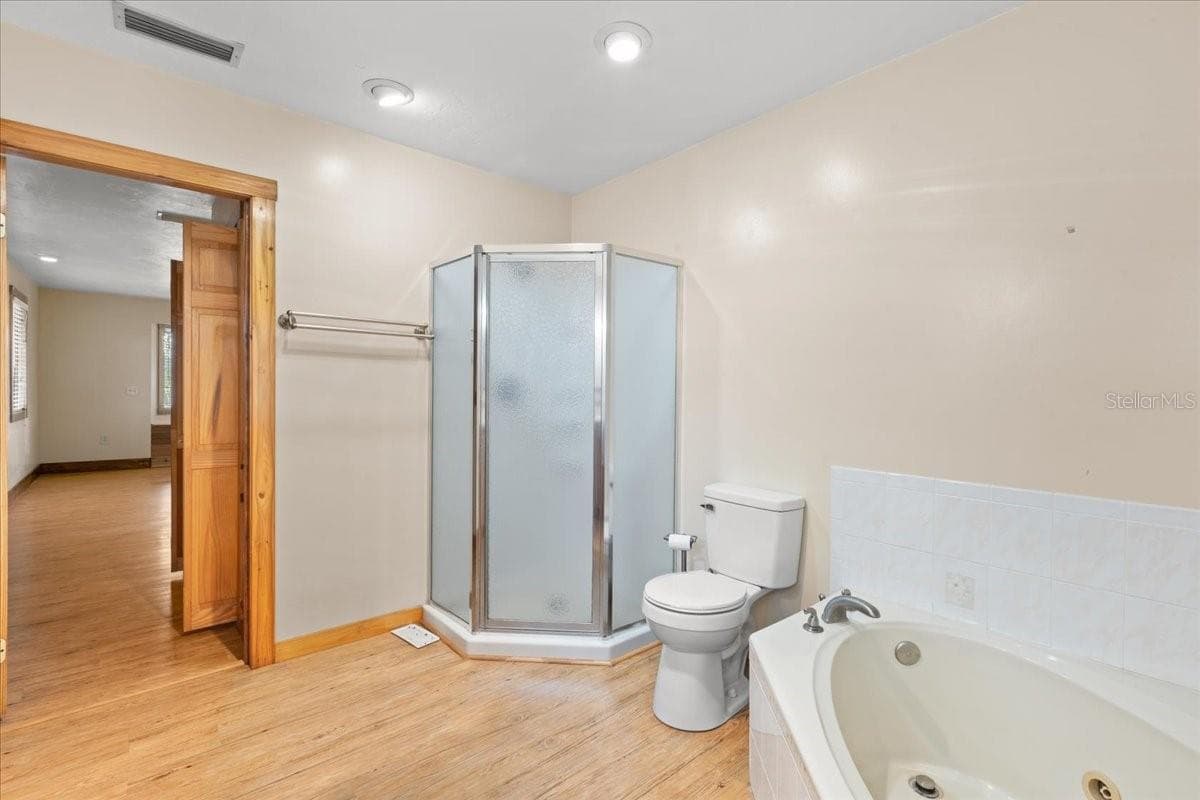 Single Family Residence at 6351 SW 2ND LN, BELL, photo 15 of 48
