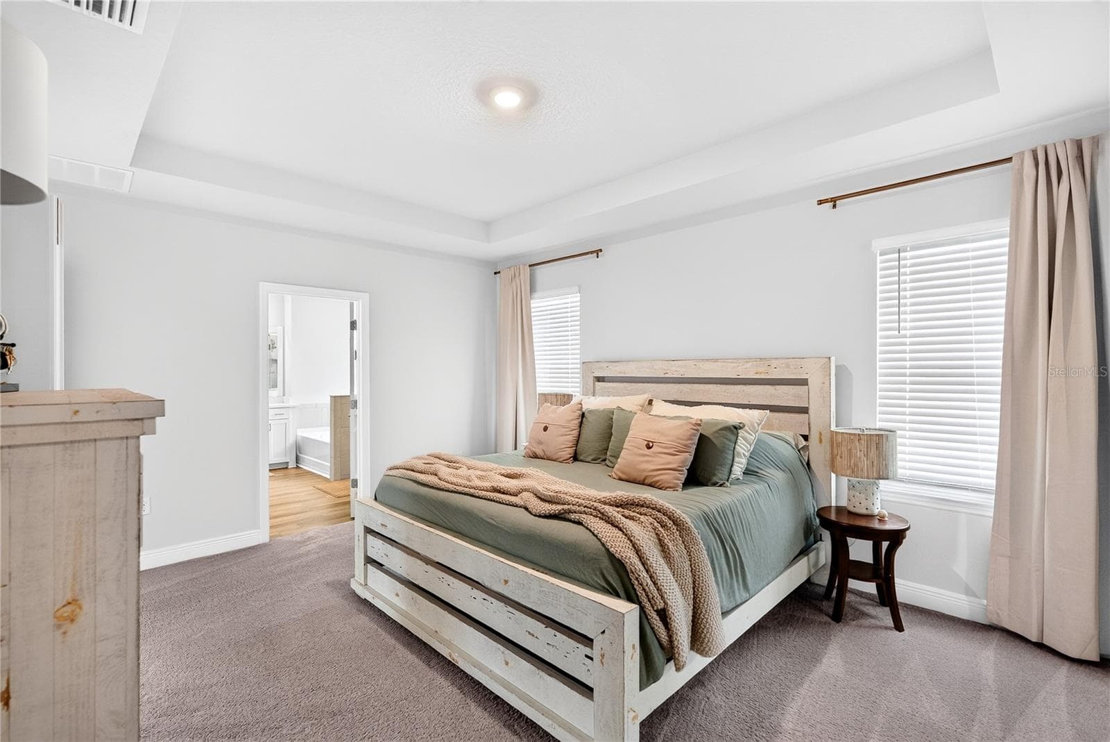 Primary bed - 18009 TAVERNSIDE TRL, LAKEWOOD RANCH