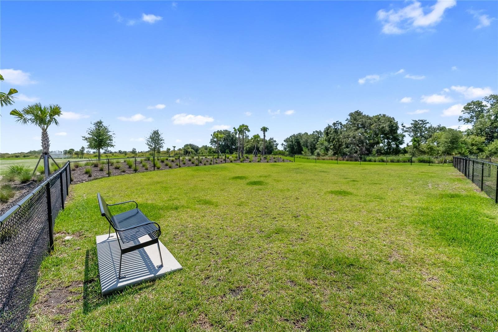 Dog Park - 18009 TAVERNSIDE TRL, LAKEWOOD RANCH
