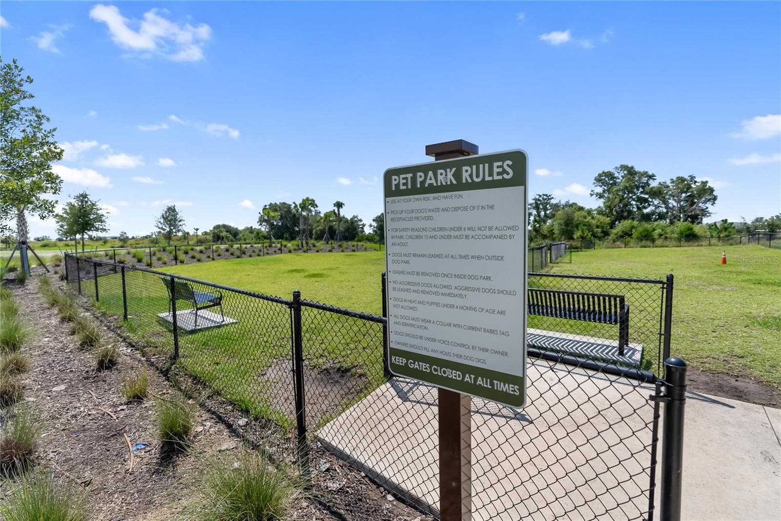 Dog Park - 18009 TAVERNSIDE TRL, LAKEWOOD RANCH