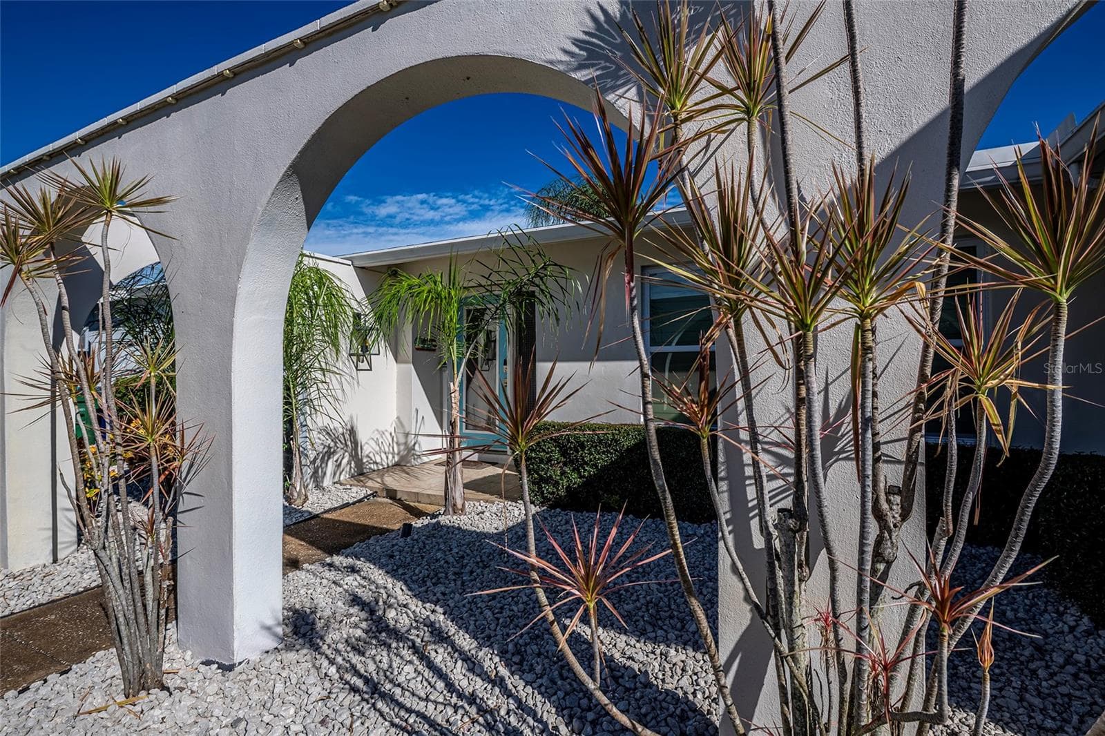 Single Family Residence at 2174 SCOTLAND DR, CLEARWATER, photo 9 of 46