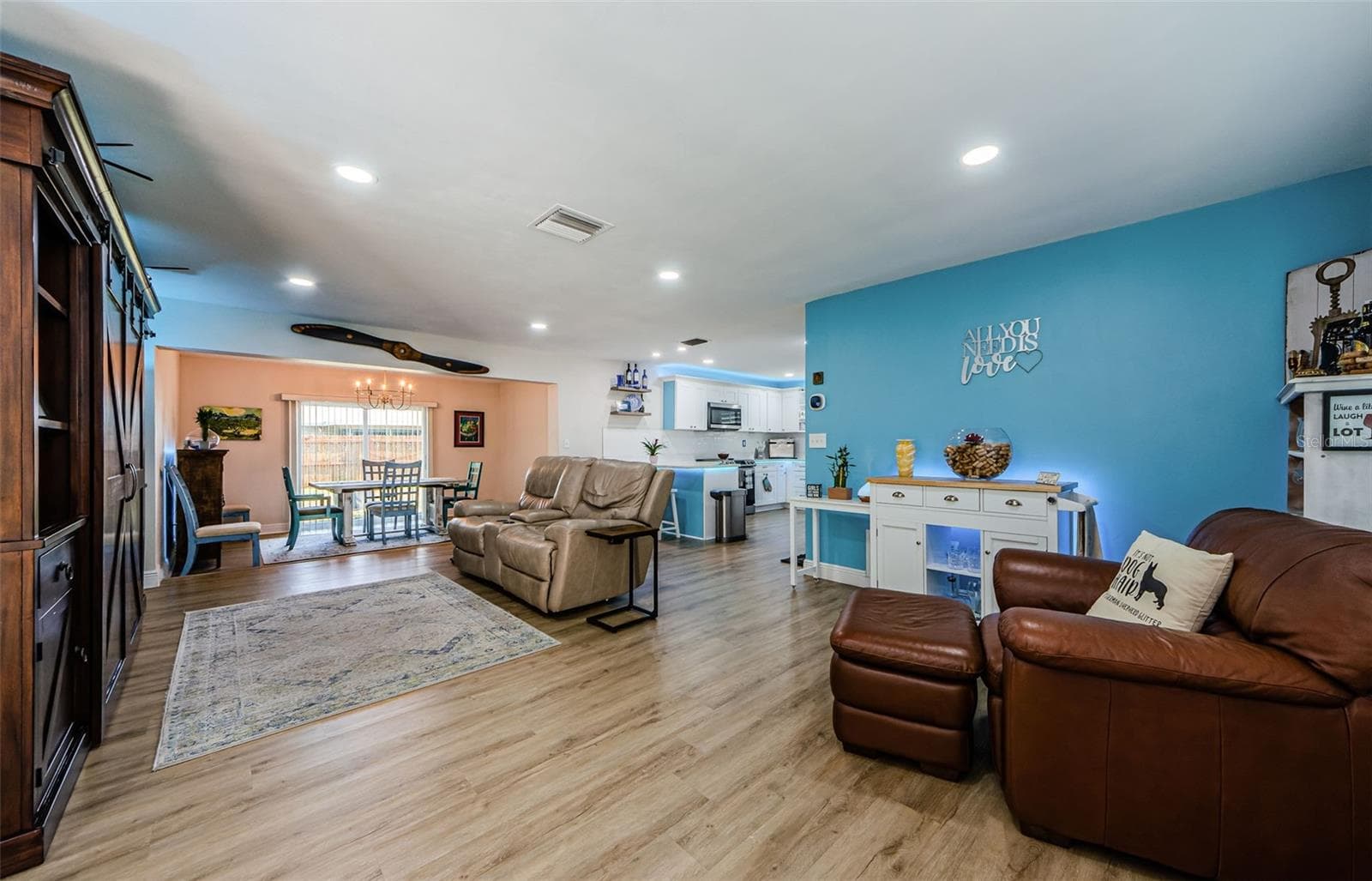 Single Family Residence at 2174 SCOTLAND DR, CLEARWATER, photo 13 of 46