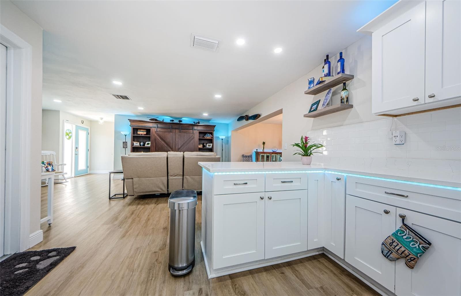 Single Family Residence at 2174 SCOTLAND DR, CLEARWATER, photo 29 of 46