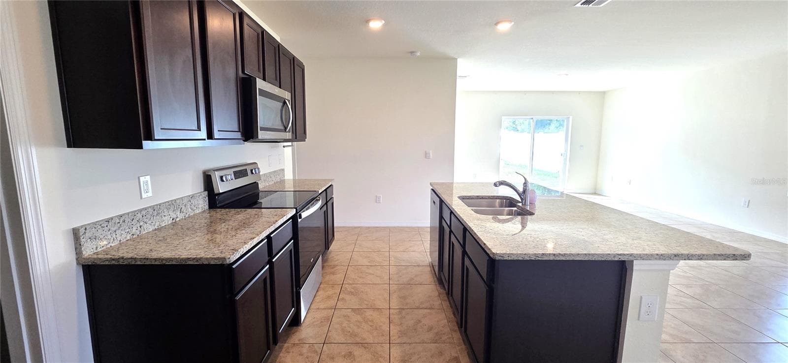 Single Family Residence at 1782 EAGLE HAMMOCK BLVD, EAGLE LAKE, photo 10 of 52