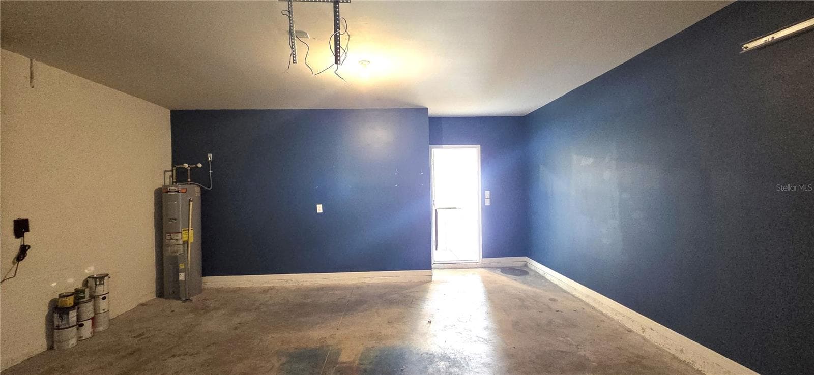 Garage - 1782 EAGLE HAMMOCK BLVD, EAGLE LAKE