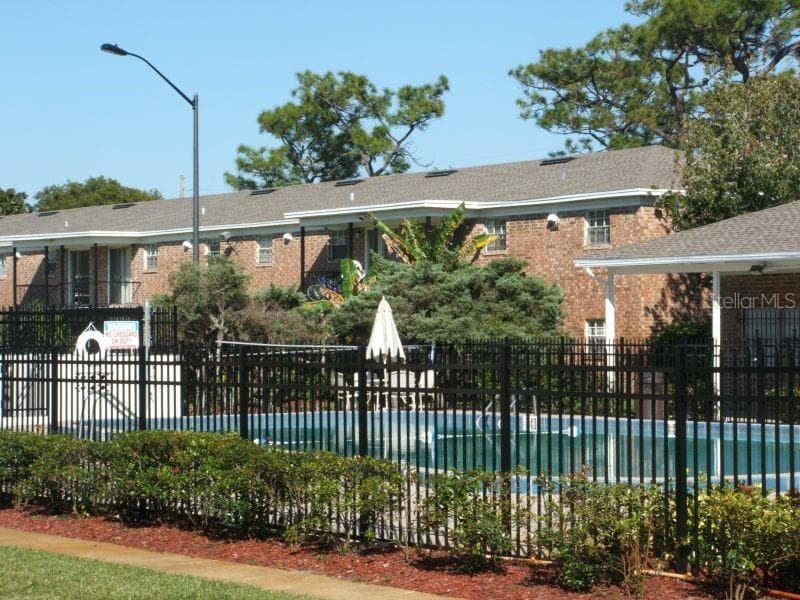 Condominium at 5317 CURRY FORD RD #J102, ORLANDO, photo 4 of 19