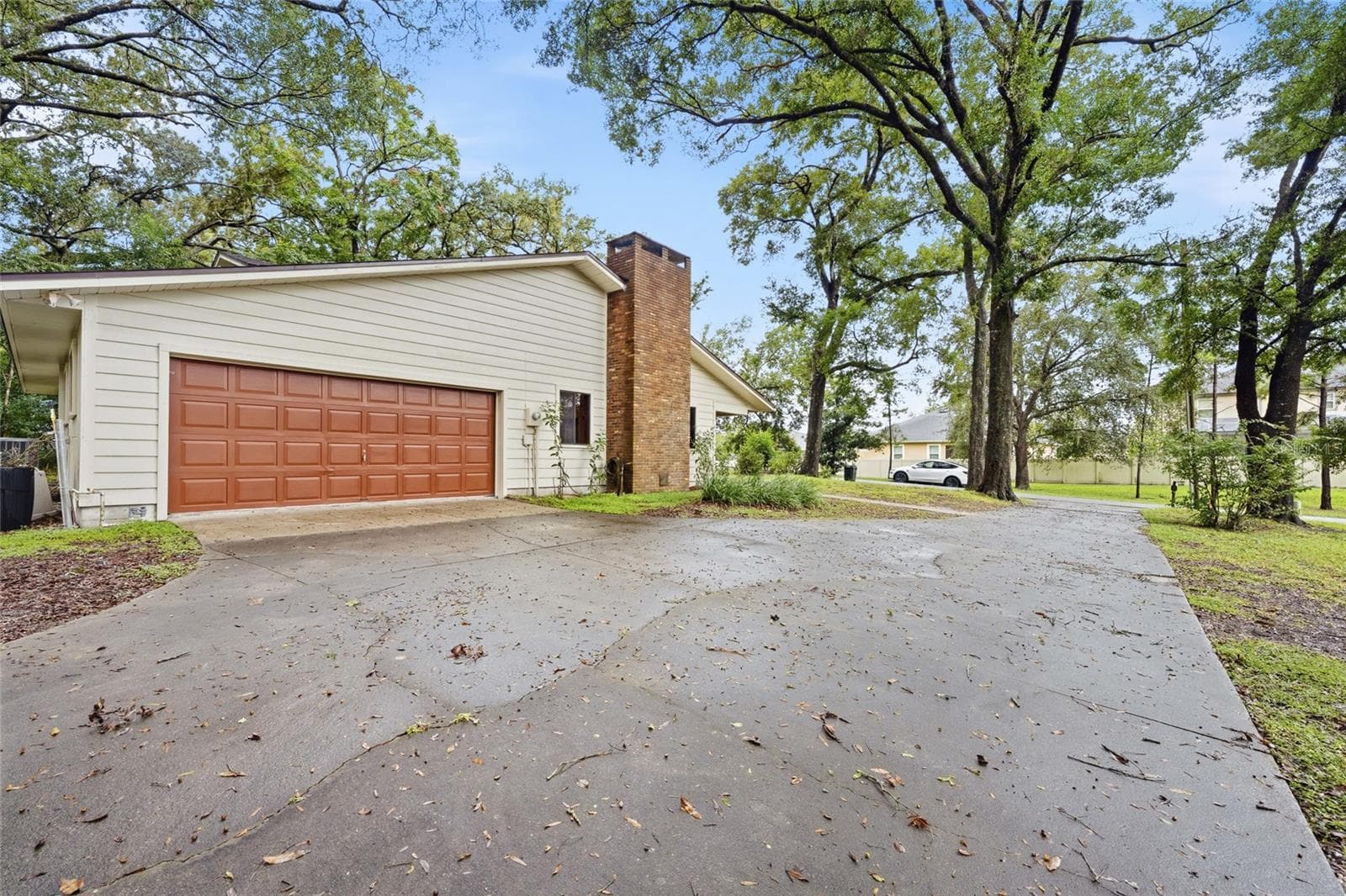 Single Family Residence at 2439 ROYAL ROAD, DELAND, photo 4 of 38