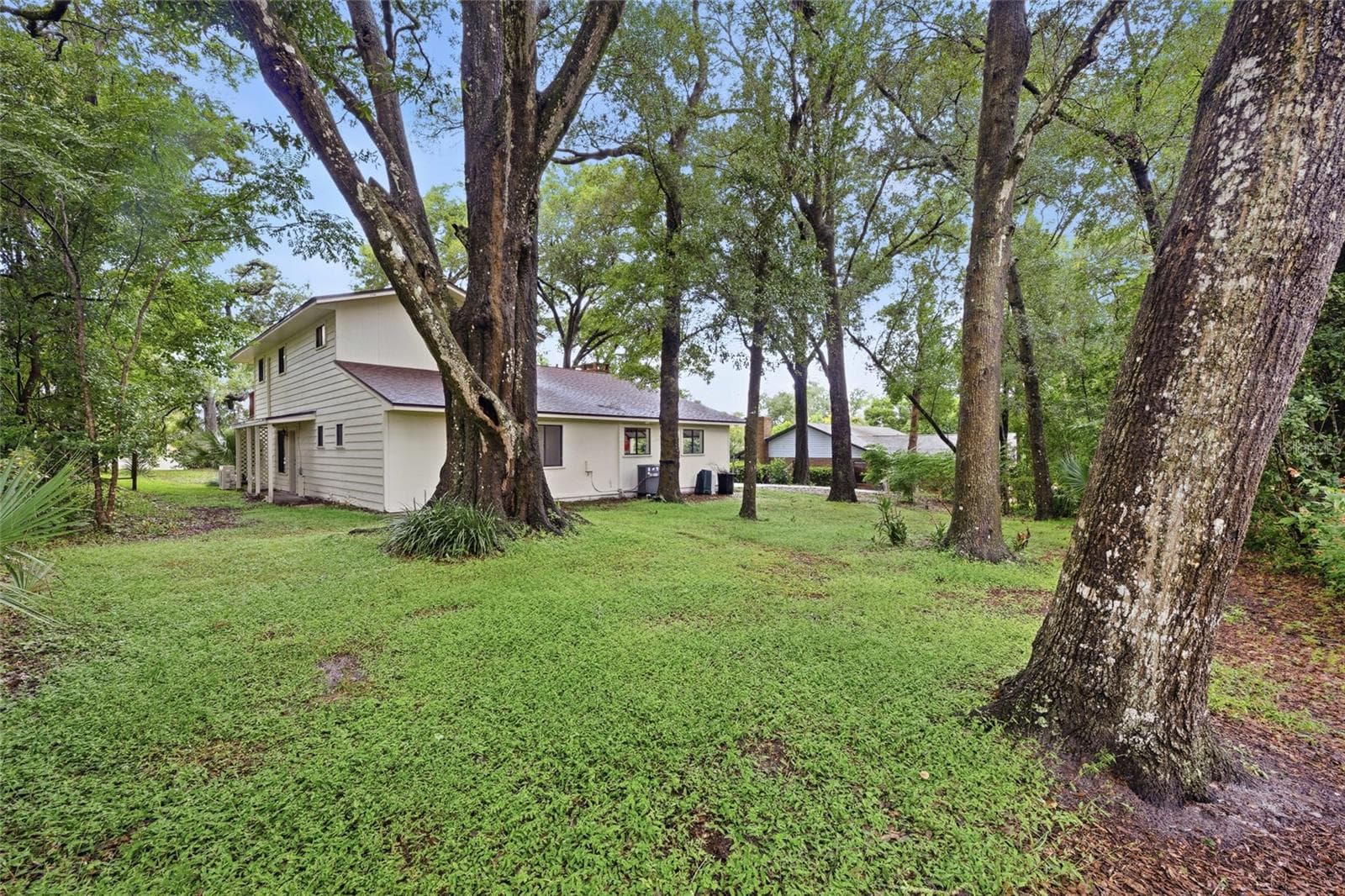 Single Family Residence at 2439 ROYAL ROAD, DELAND, photo 32 of 38