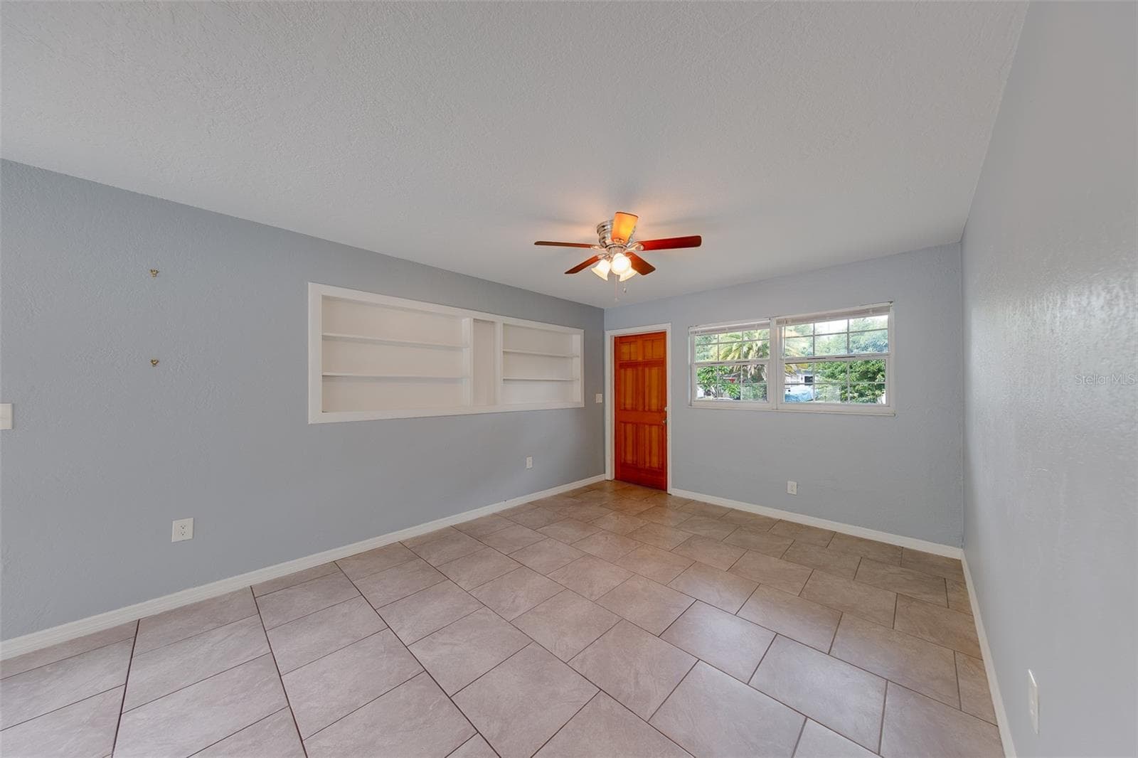 Single Family Residence at 1309 MARY L RD, CLEARWATER, photo 5 of 38