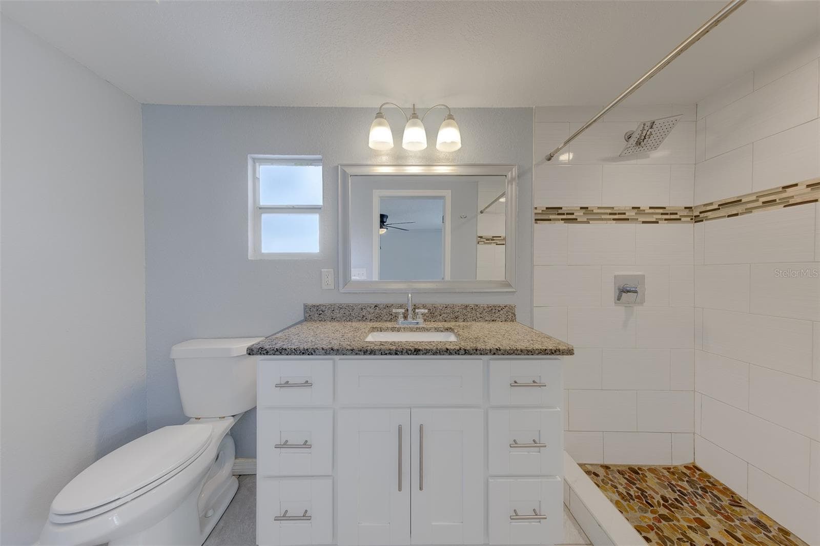 Single Family Residence at 1309 MARY L RD, CLEARWATER, photo 15 of 38