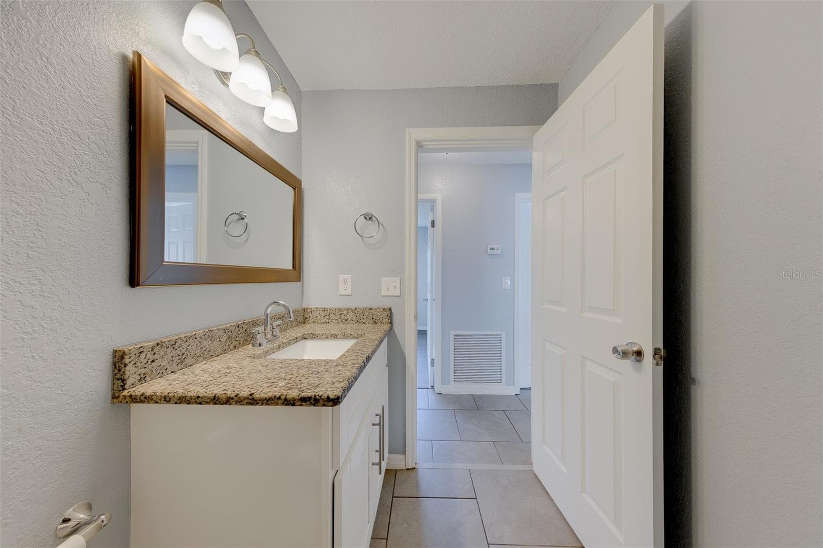 Single Family Residence at 1309 MARY L RD, CLEARWATER, photo 21 of 38