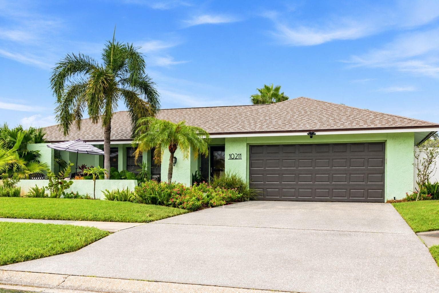 Wide Driveway - 10211 139TH ST, LARGO