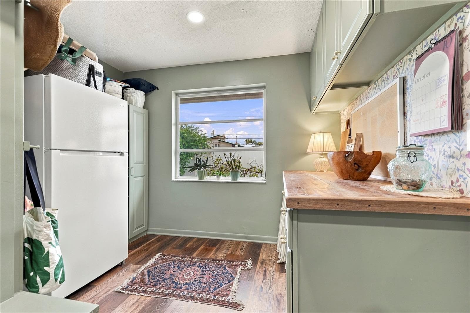 laundry room with Refrigerator - 10211 139TH ST, LARGO