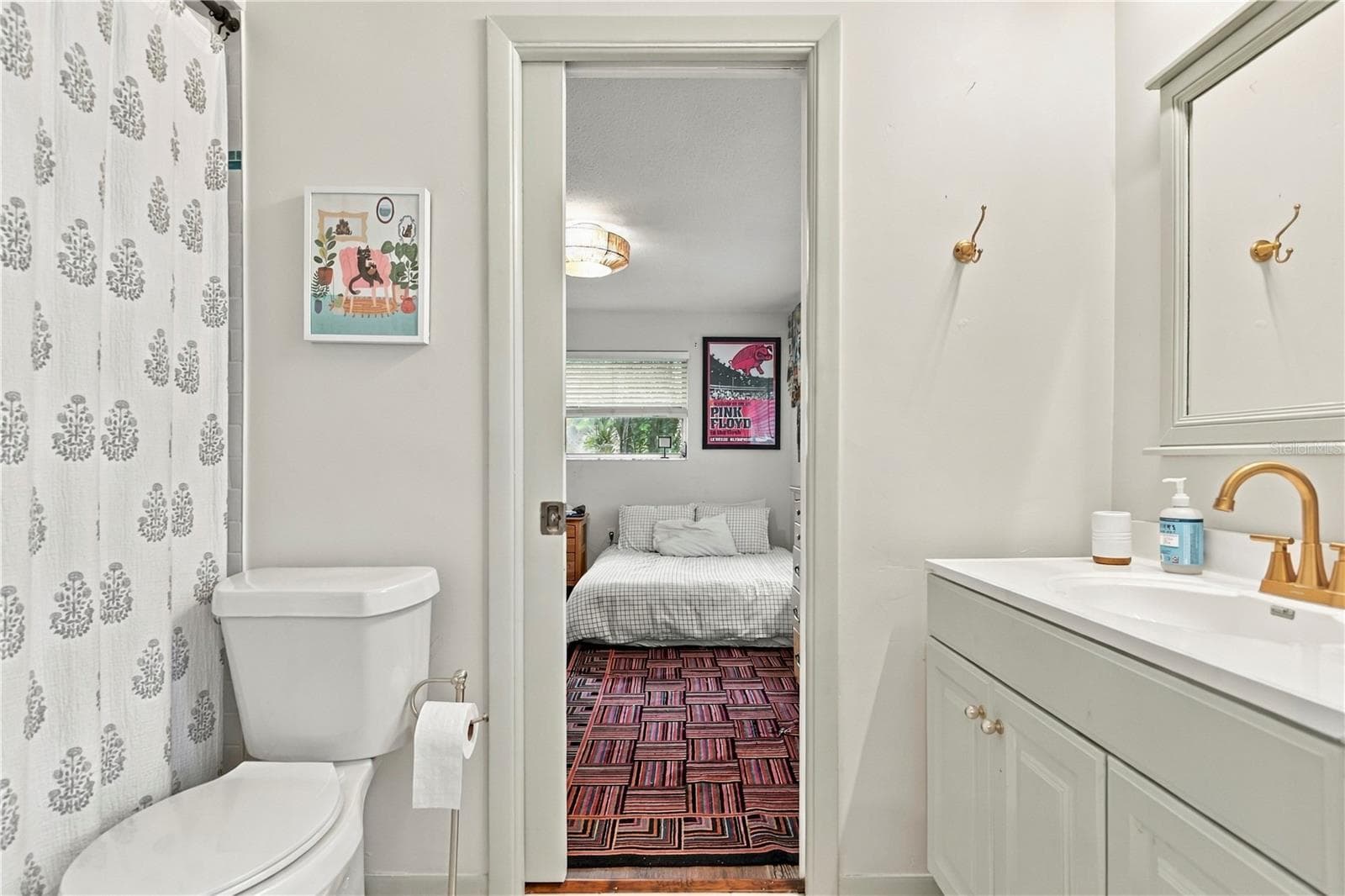 bathroom 2- jack and jill - 10211 139TH ST, LARGO