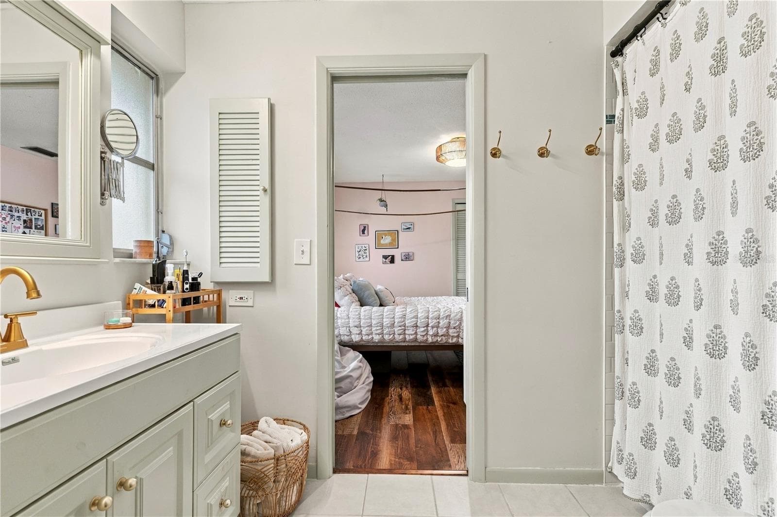 bathroom 2- jack and jill - 10211 139TH ST, LARGO