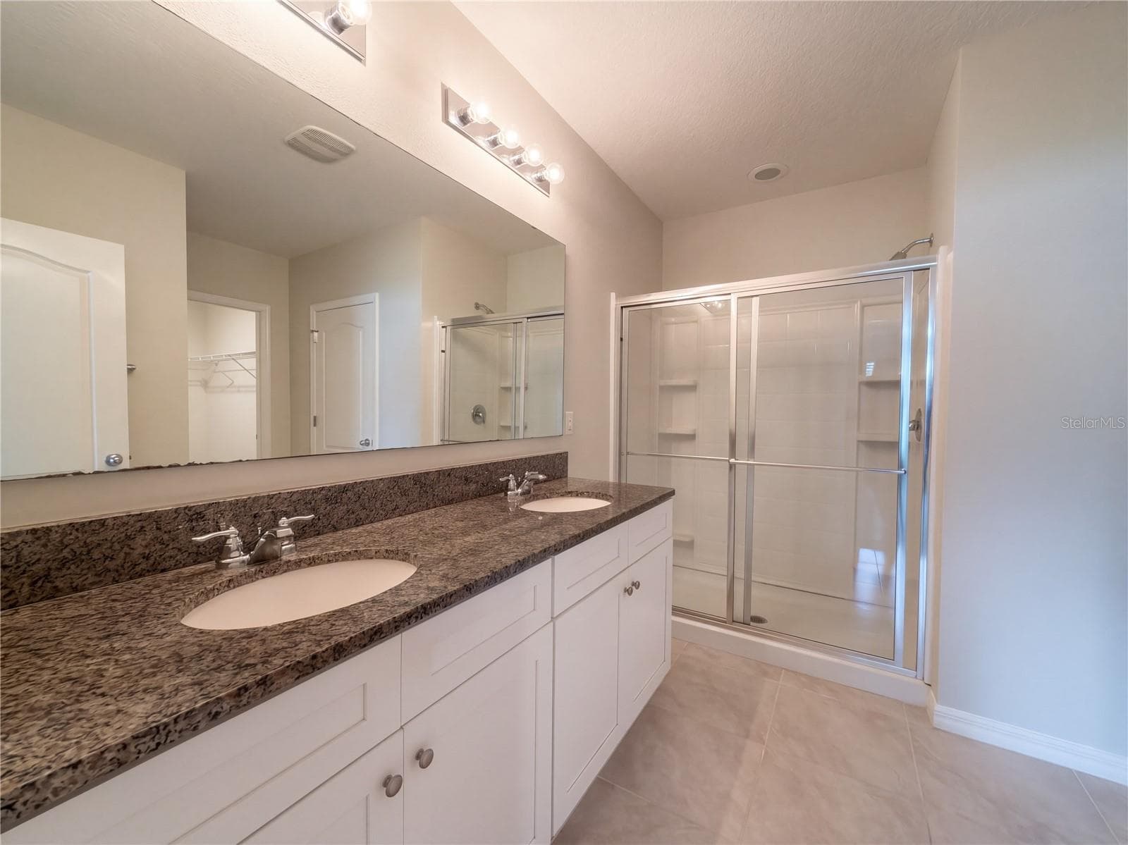 Single Family Residence at 190 POINT PLEASANT RD, DELAND, photo 9 of 15