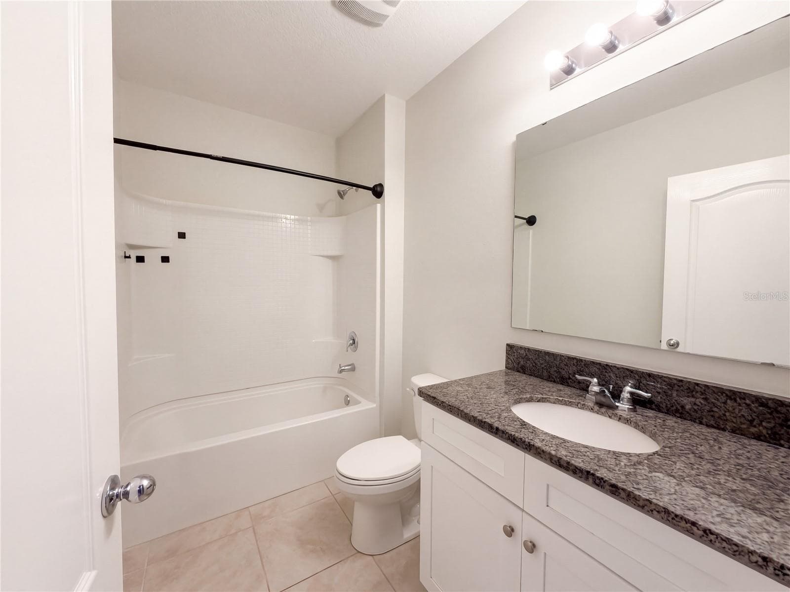 Single Family Residence at 190 POINT PLEASANT RD, DELAND, photo 11 of 15