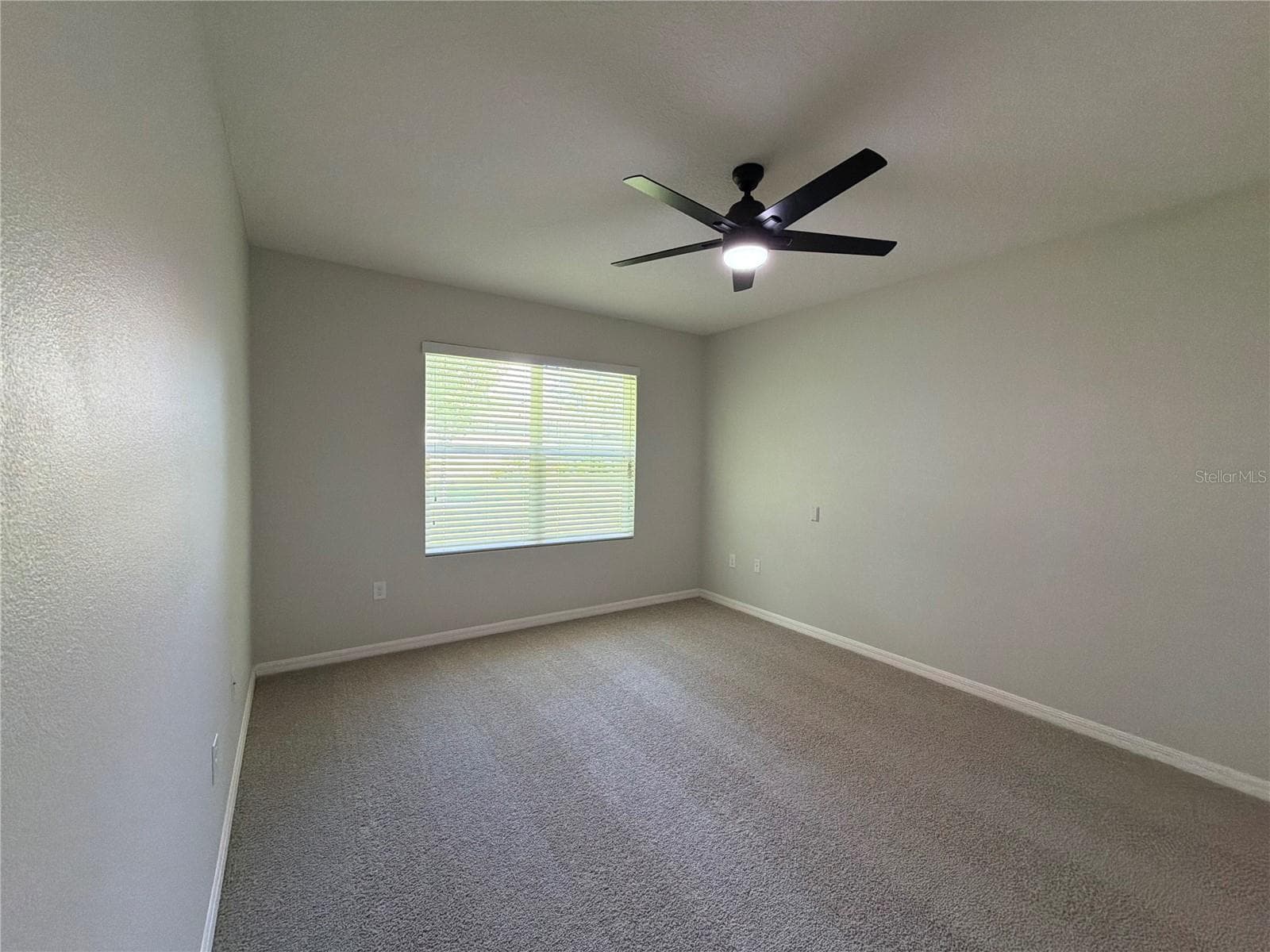 Single Family Residence at 190 POINT PLEASANT RD, DELAND, photo 12 of 15
