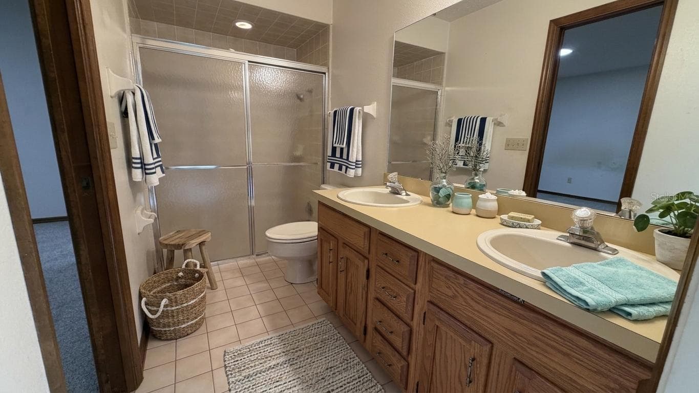 Single Family Residence at 107 HUNTER POINT CT, DEBARY, photo 7 of 42