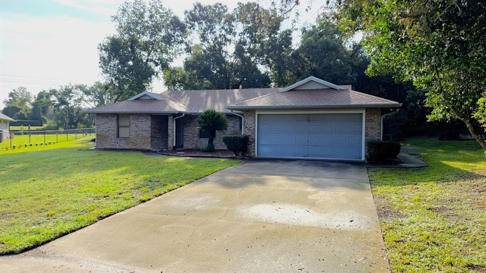 Single Family Residence at 107 HUNTER POINT CT, DEBARY, photo 37 of 42