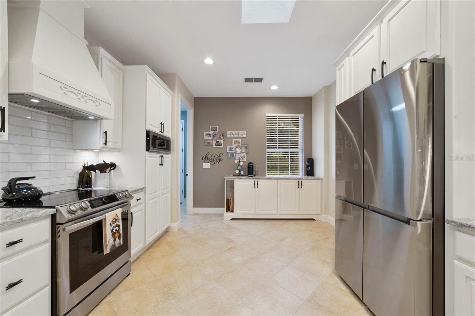Single Family Residence at 893 GLENDORA RD S, POINCIANA, photo 13 of 42
