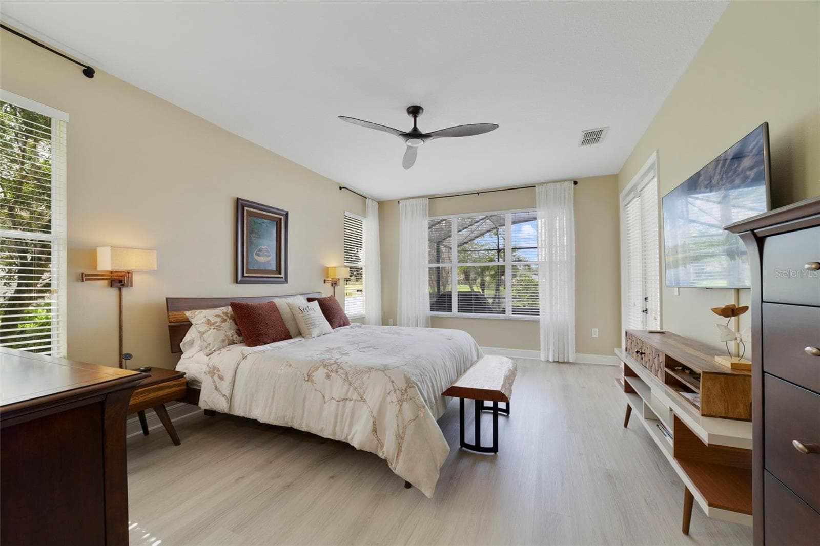 Single Family Residence at 893 GLENDORA RD S, POINCIANA, photo 31 of 42
