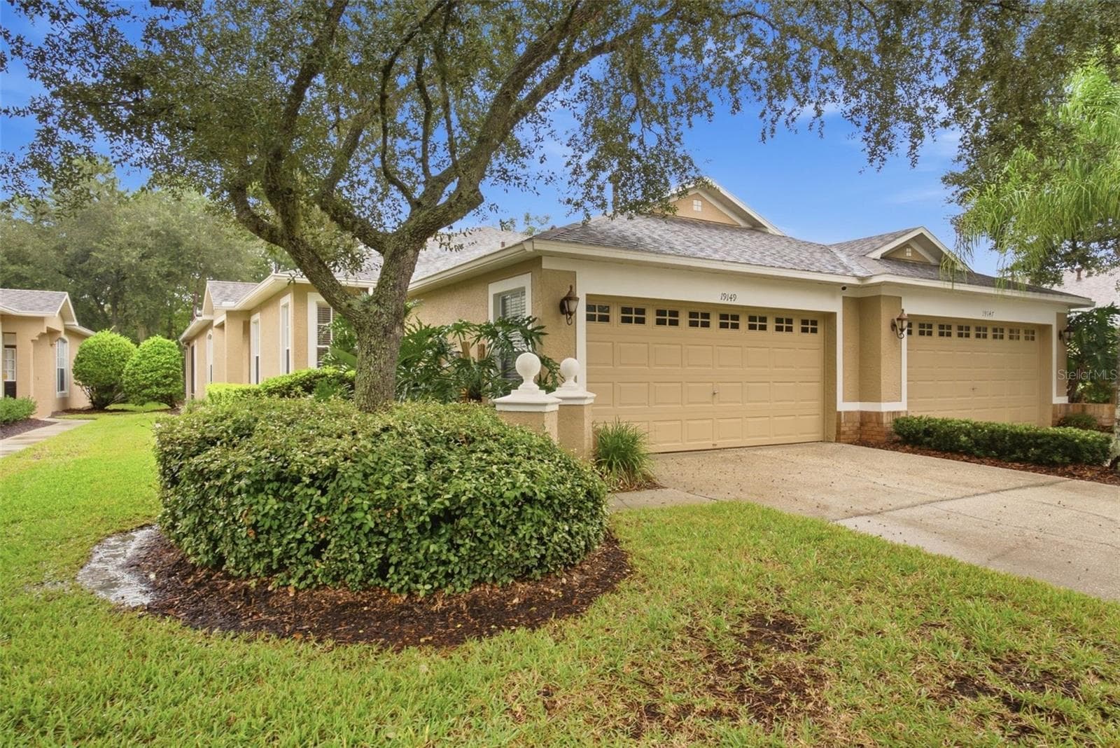 Villa at 19149 LAKE AUDUBON DR, TAMPA, photo 3 of 46