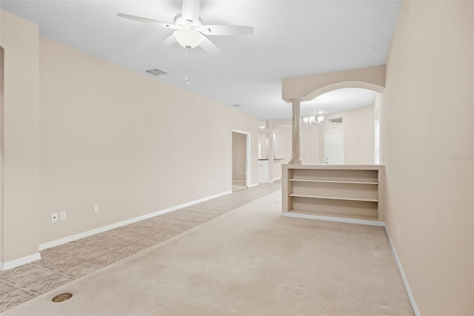 Villa at 19149 LAKE AUDUBON DR, TAMPA, photo 8 of 46