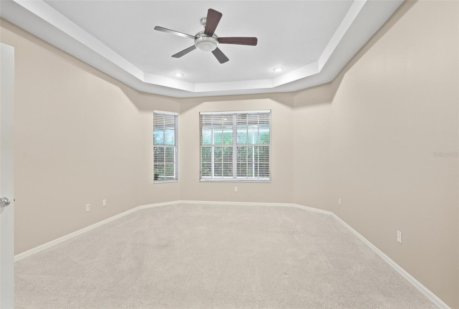 Villa at 19149 LAKE AUDUBON DR, TAMPA, photo 17 of 46
