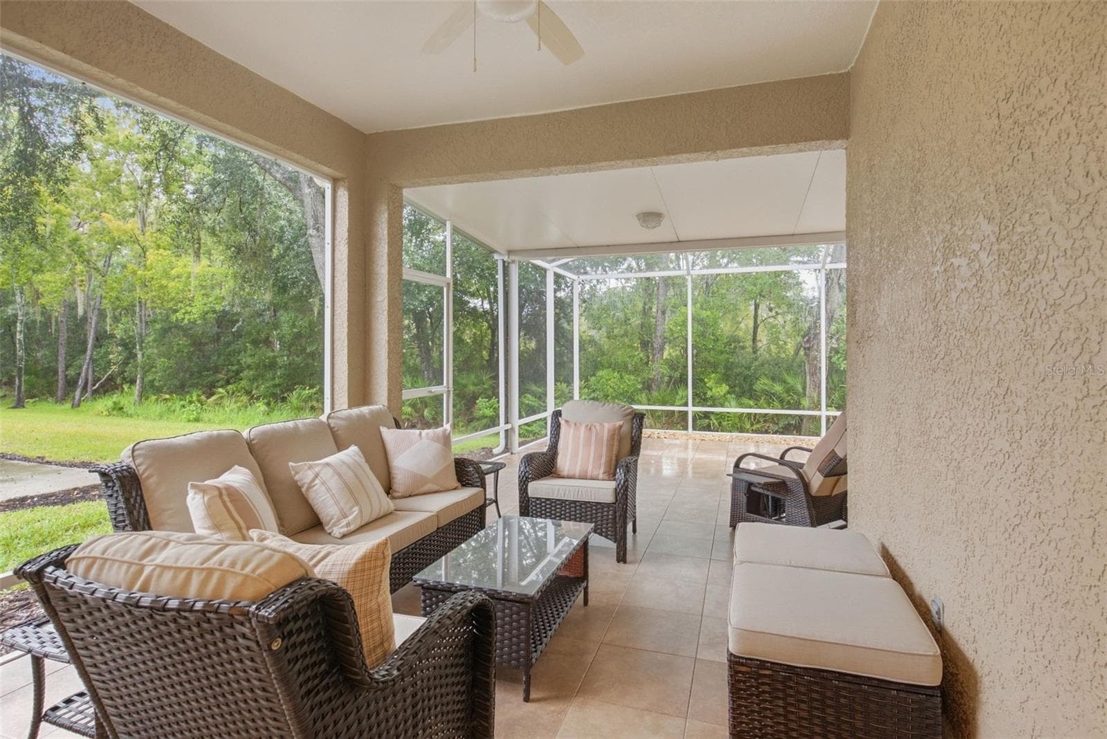 Villa at 19149 LAKE AUDUBON DR, TAMPA, photo 30 of 46